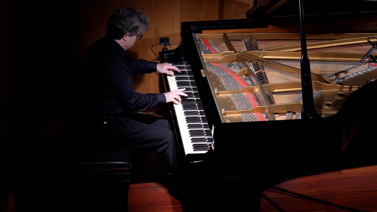 Schumann Op.14 (manuscript version 1836) - Carnaval Op.9 LUCA BALLERINI, piano