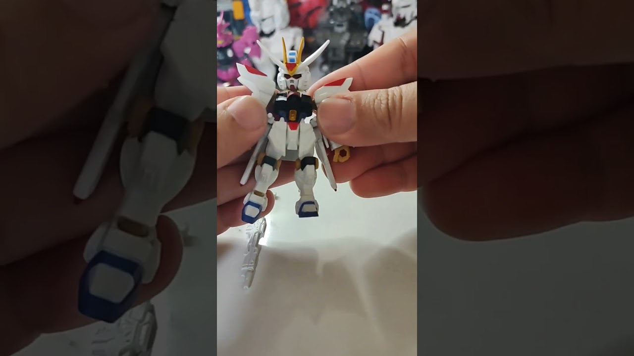 Gundam Ensemble 28 - Strike Freedom Gundam Spec.II 