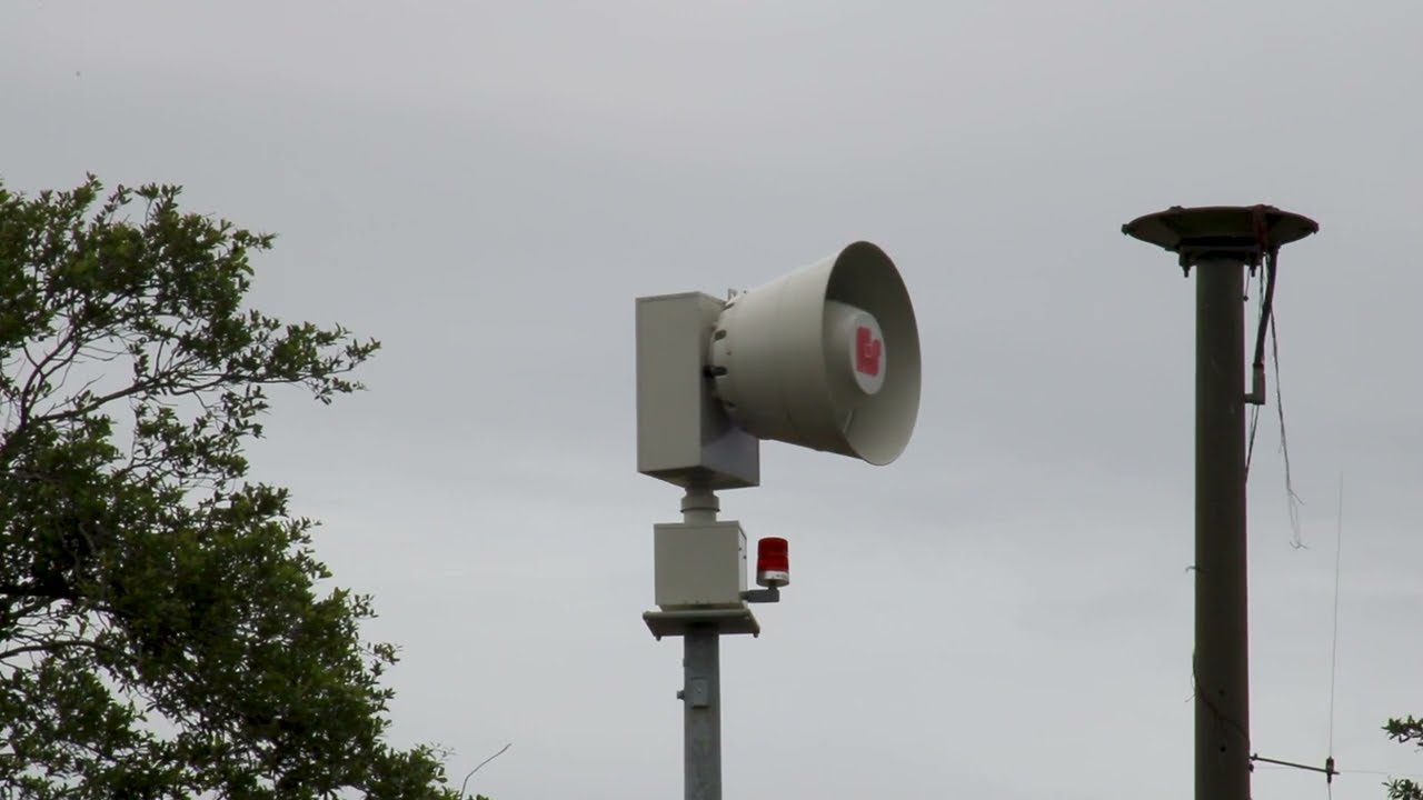 Federal Signal 2001-130+131DST Siren Test | Fast Wail | Deer Park, TX
