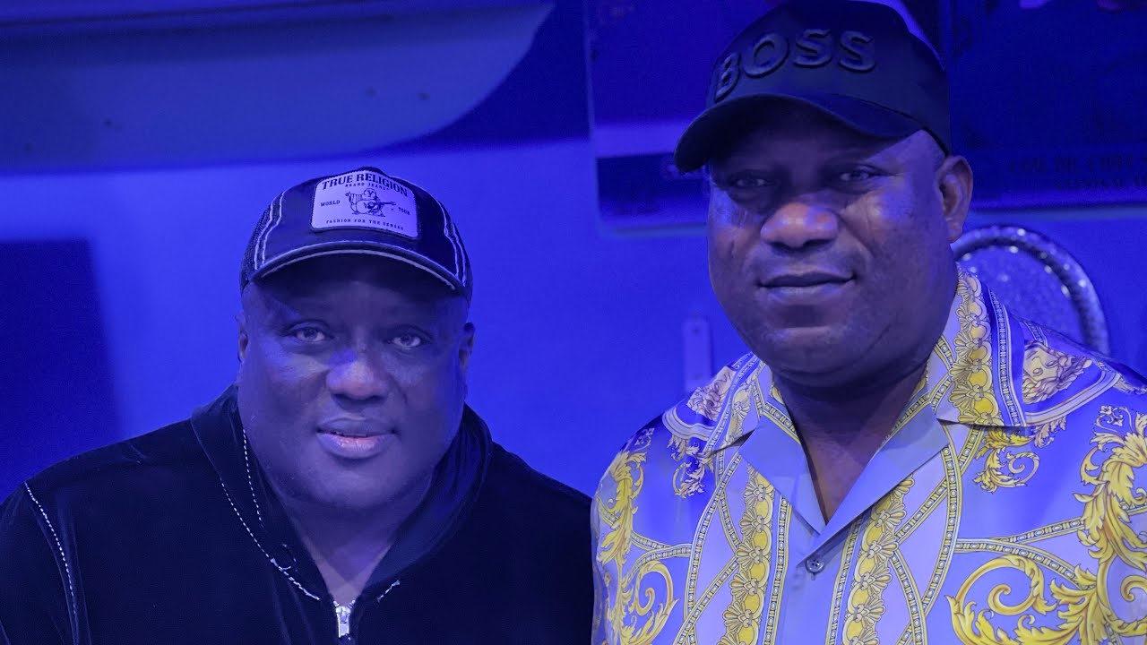 King Osupa visit Oil Magnate, ALHAJI SAHEED OBA MOBIL, at his office, as he drop baddest Acapella…