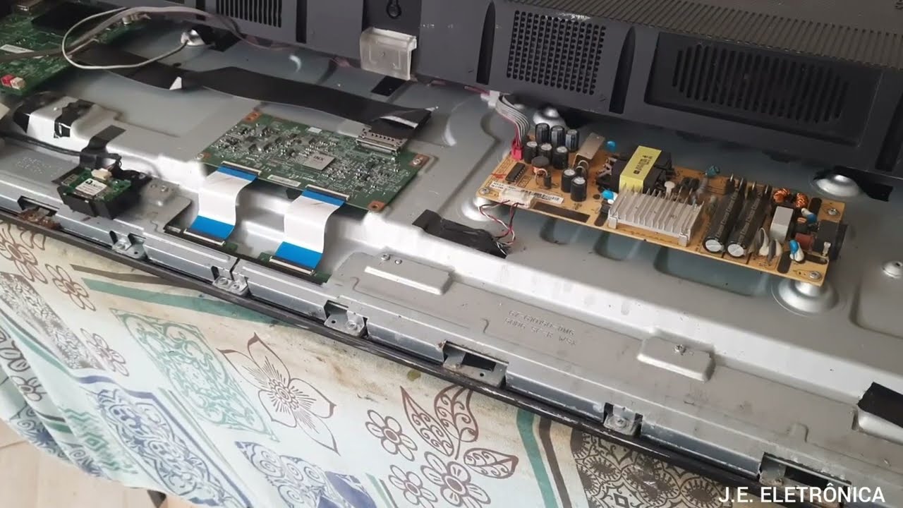 TV SEMP TCL 50P65US NÃO LIGA (ORÇAMENTO)
