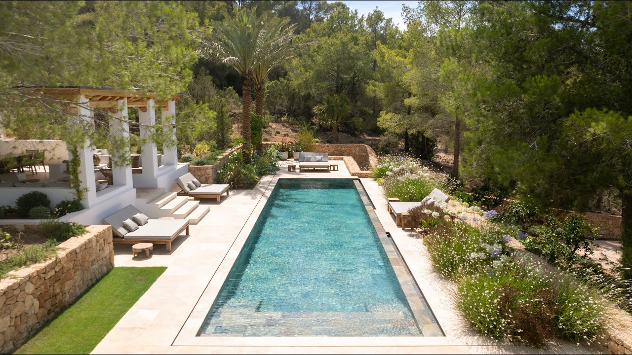A reimagined Blakstad Ibiza villa moments from Cala Moli