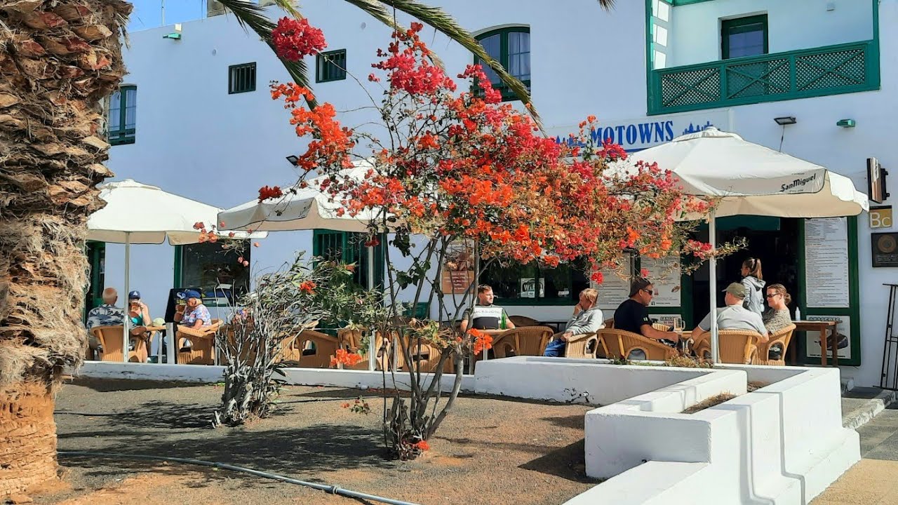 EL TREBOL & LAS CUCHARAS WALK | COSTA TEGUISE LANZAROTE | DECEMBER 16 20°C