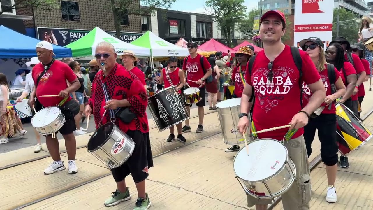 Amazing drum beats by Samba Squad - Salsa on St Clair