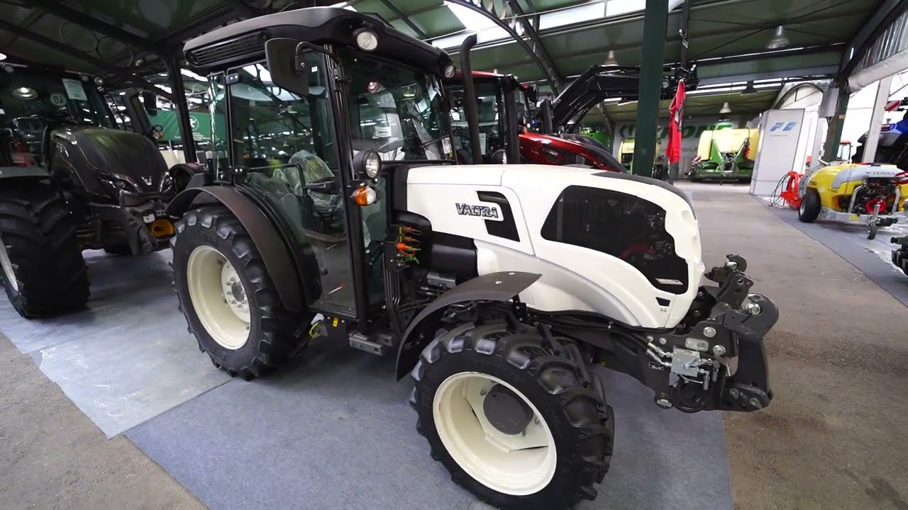 tractor 2023 VALTRA F105