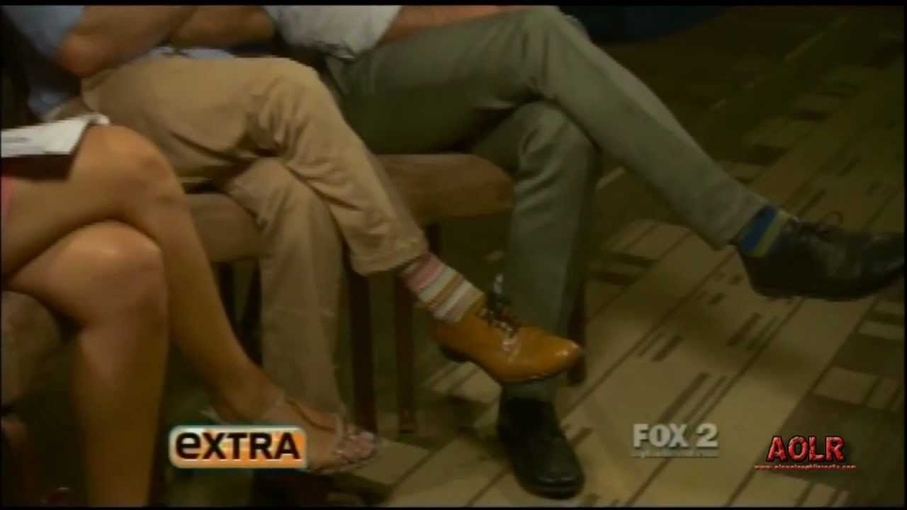 Hawaii Five-0: Alex O'Loughlin & Scott Caan on Extra - July 30, 2012