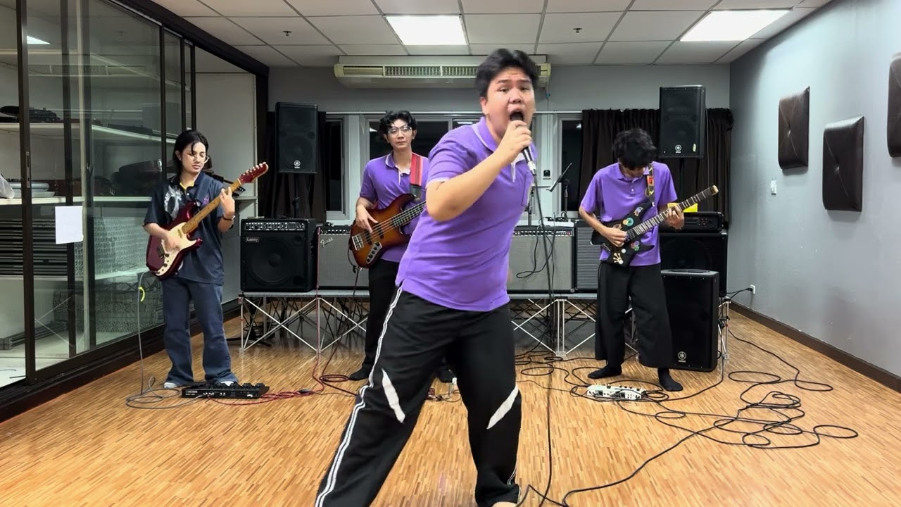 สิ่งที่ฉันเป็น - Ebola (TheWrapped Cover)