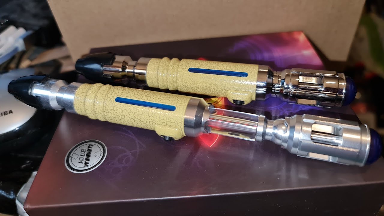 Doctor Who Nawya Aztec 9th Doctor Sonic Screwdrivers Review