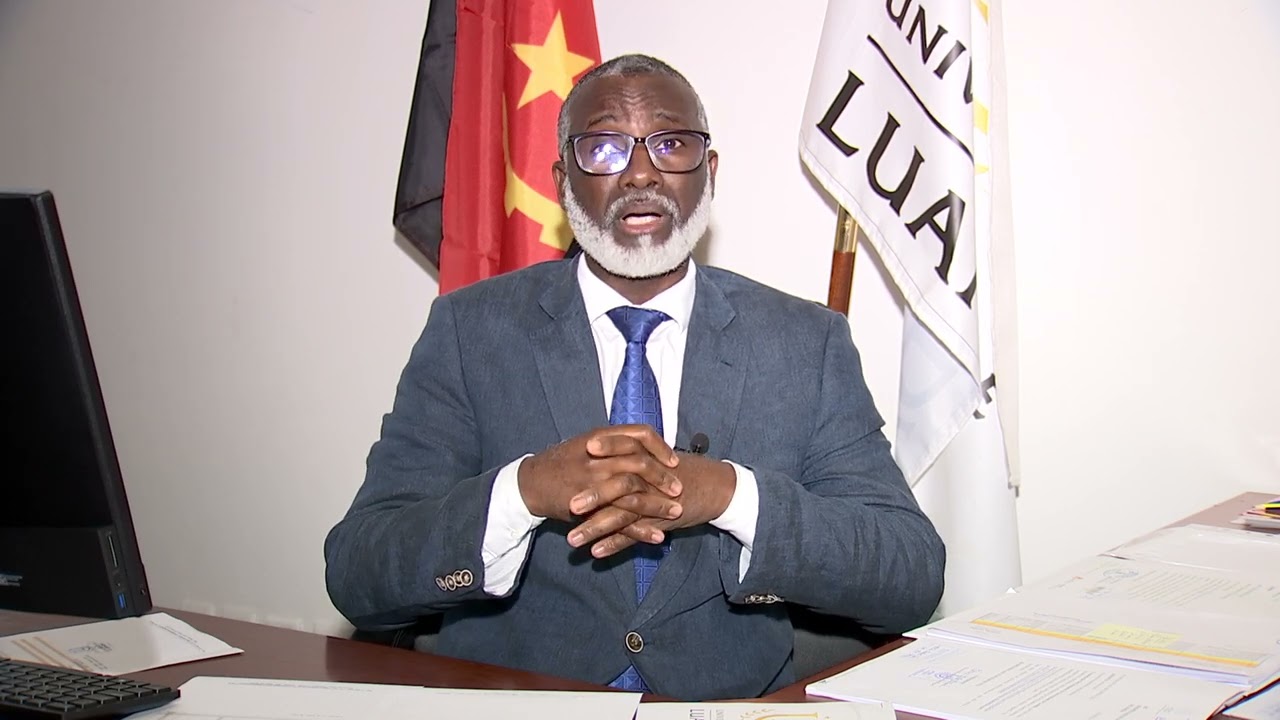 UNIVERSIDADE DE LUANDA GIOVANNY