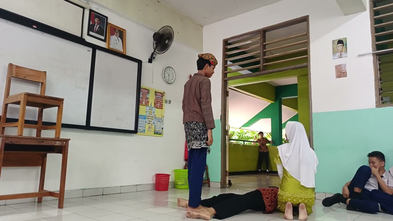 Praktik (tradisi budaya kearifan lokal ) kelas 9 Cerita rakyat roro jonggrang