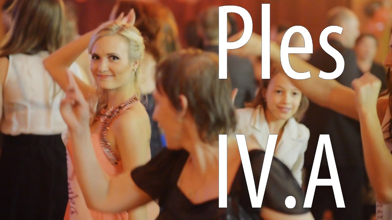 Ples IV. A Gymnázium Třebíč 15.11.2014