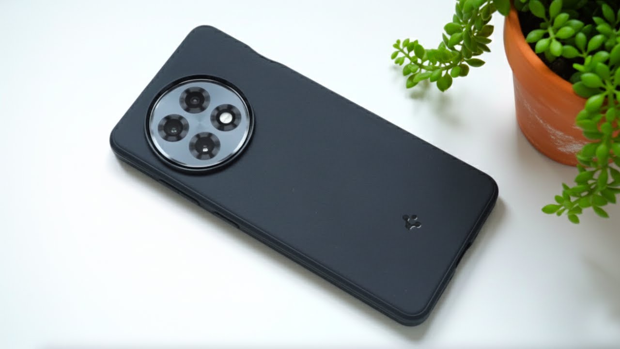 Spigen Essential Case for OnePlus 13R!