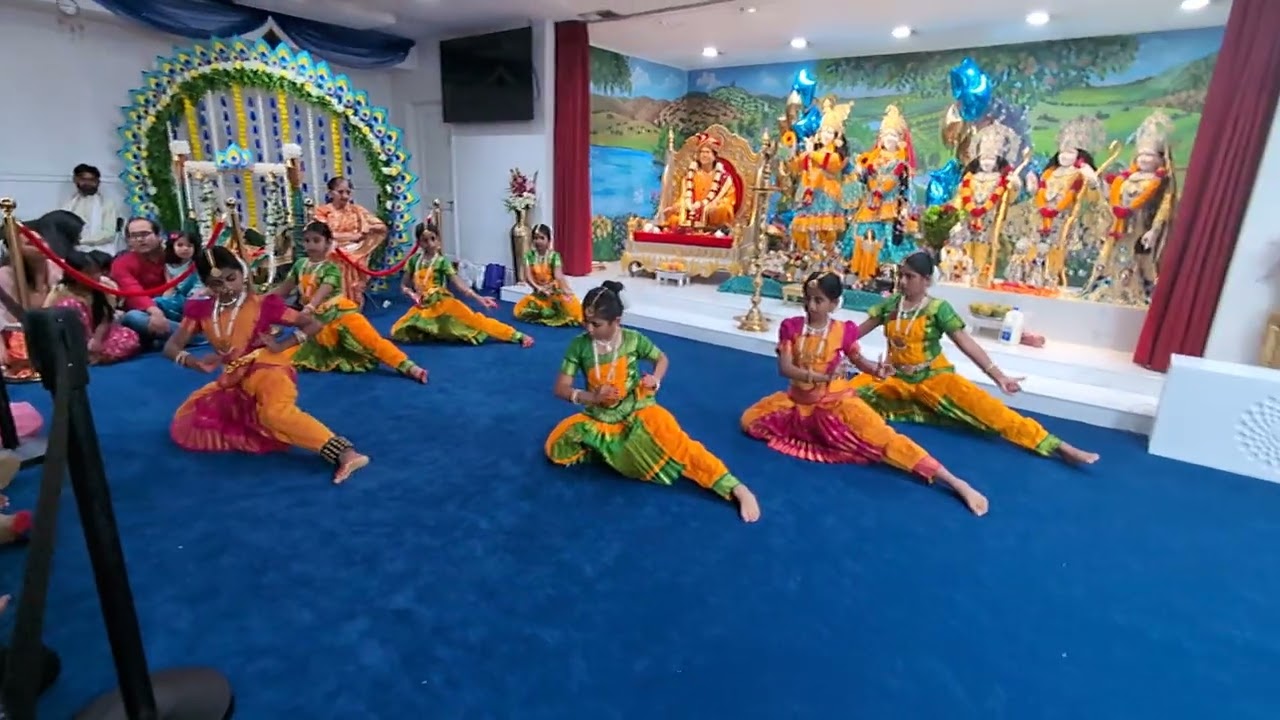Ananya Aaliya Bharatnatyam - Krishna Murare song