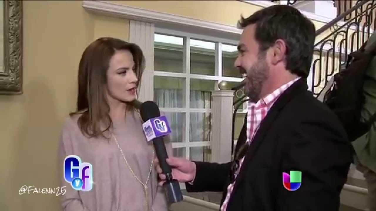 El elenco de MCET y HEFDM partieron la rosca de reyes... 7Enero