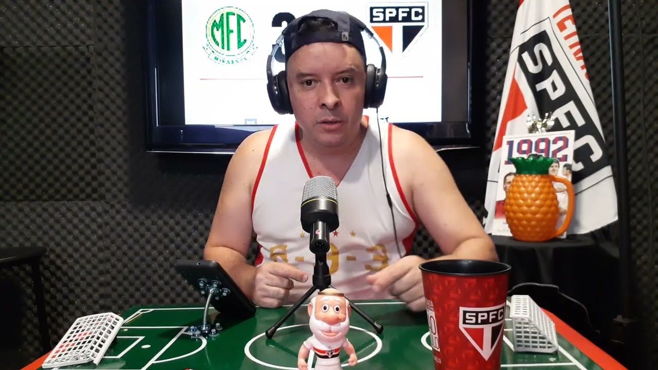 Mais um VEXAME DO SPFC , 3 X 0 JOGADORES , CRESPO ,DIRETORIA, PRESIDENTE VCS NAO SÃO DIGNOS DE SPFC.