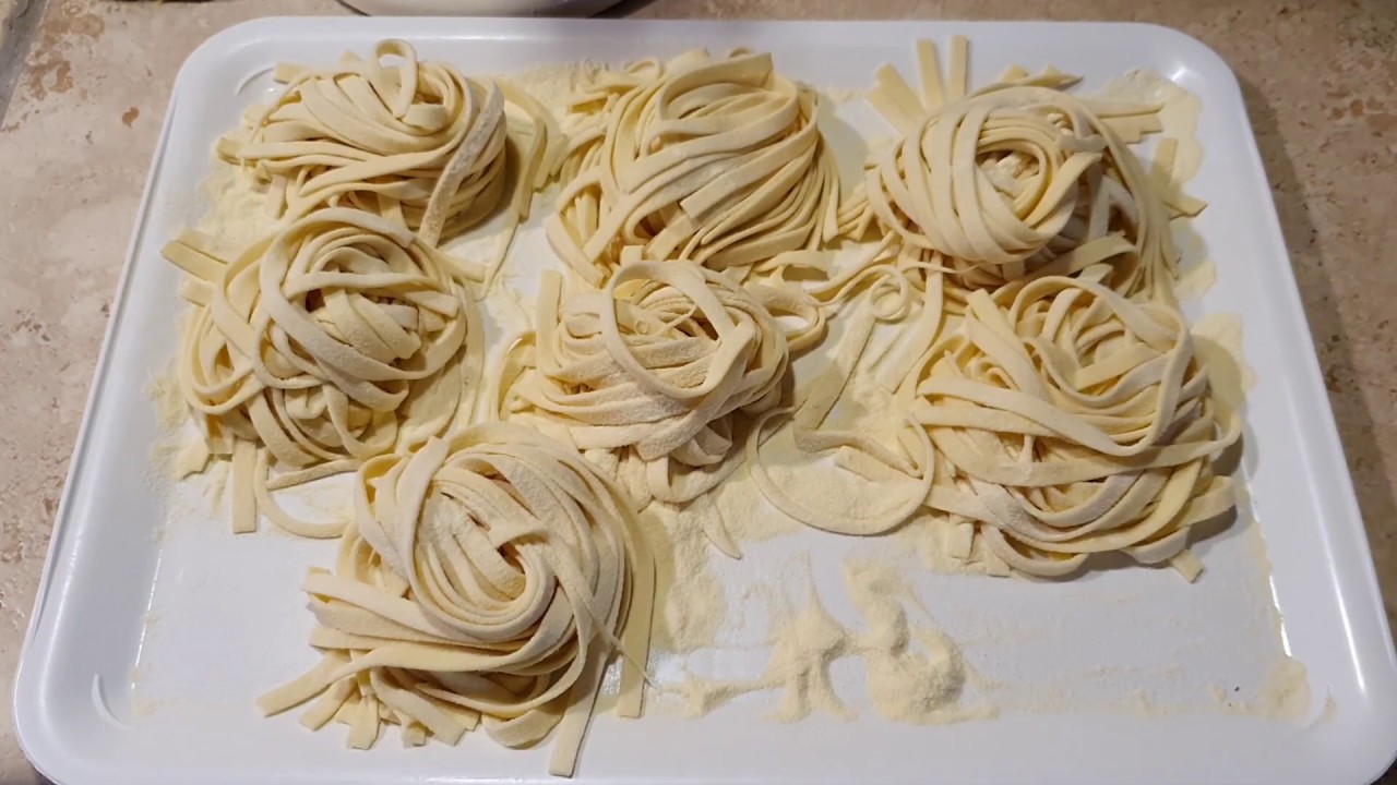 TAGLIATELLE DI SEMOLA dalla cucina del Casale Corallo