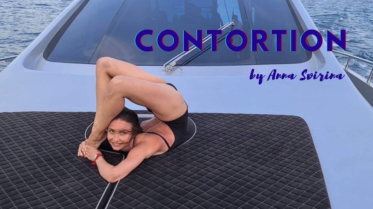 Contortion stretching on a yacht. Contortionist Anna Svirina