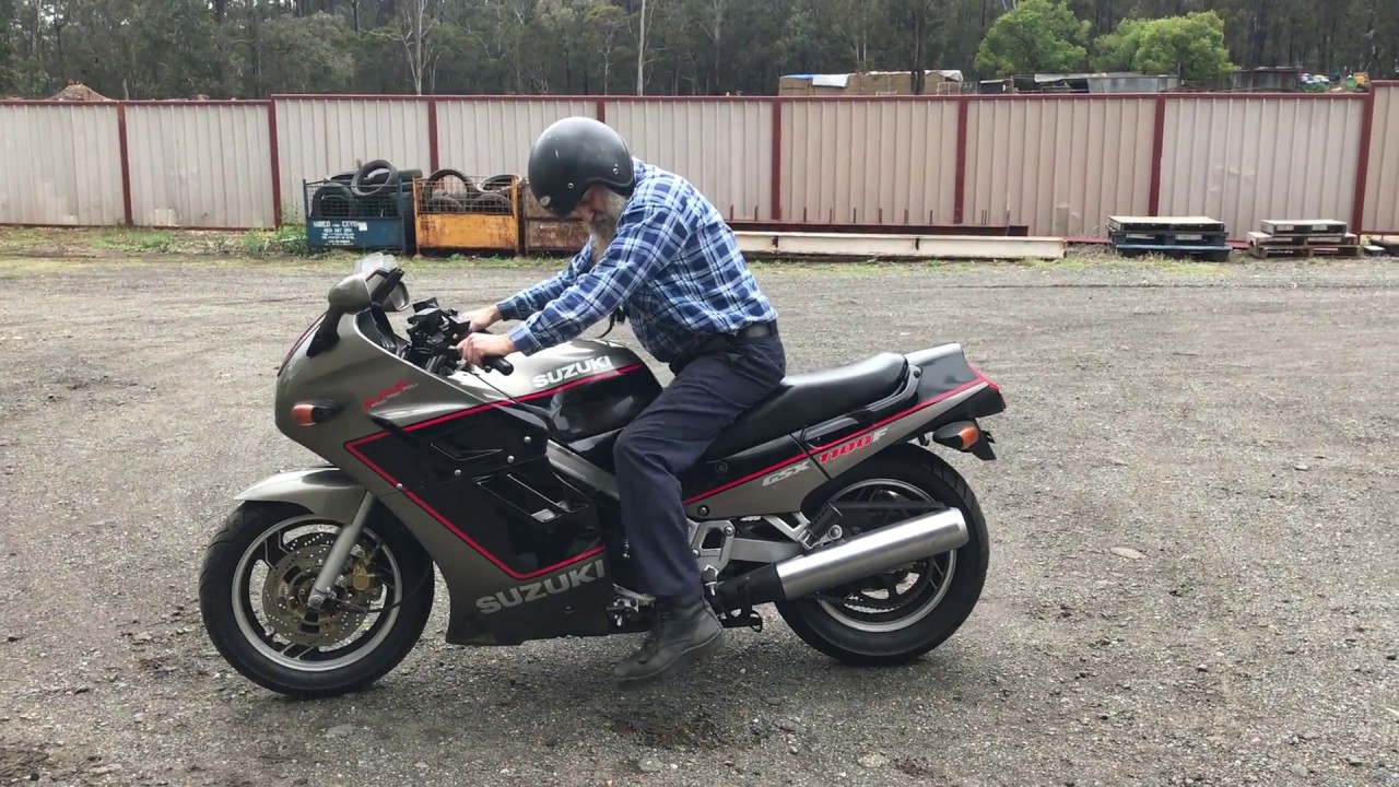 Suzuki GSX1100F 1988 Test Ride