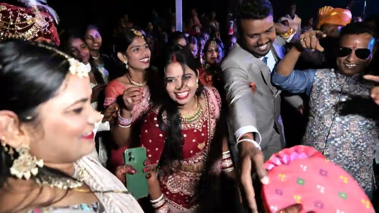 Vikash & Khushboo 14