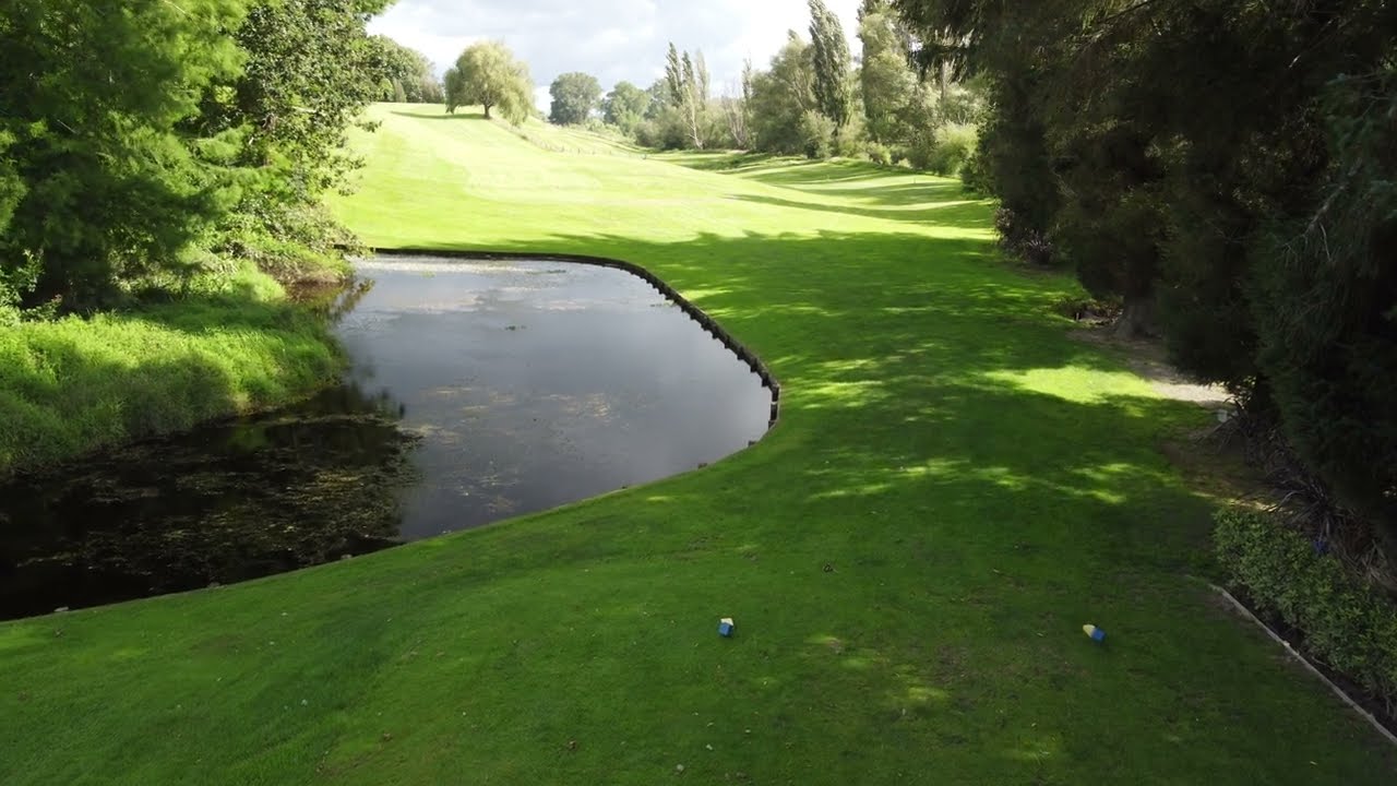 Pirongia Golf Club 14th hole: The Pond