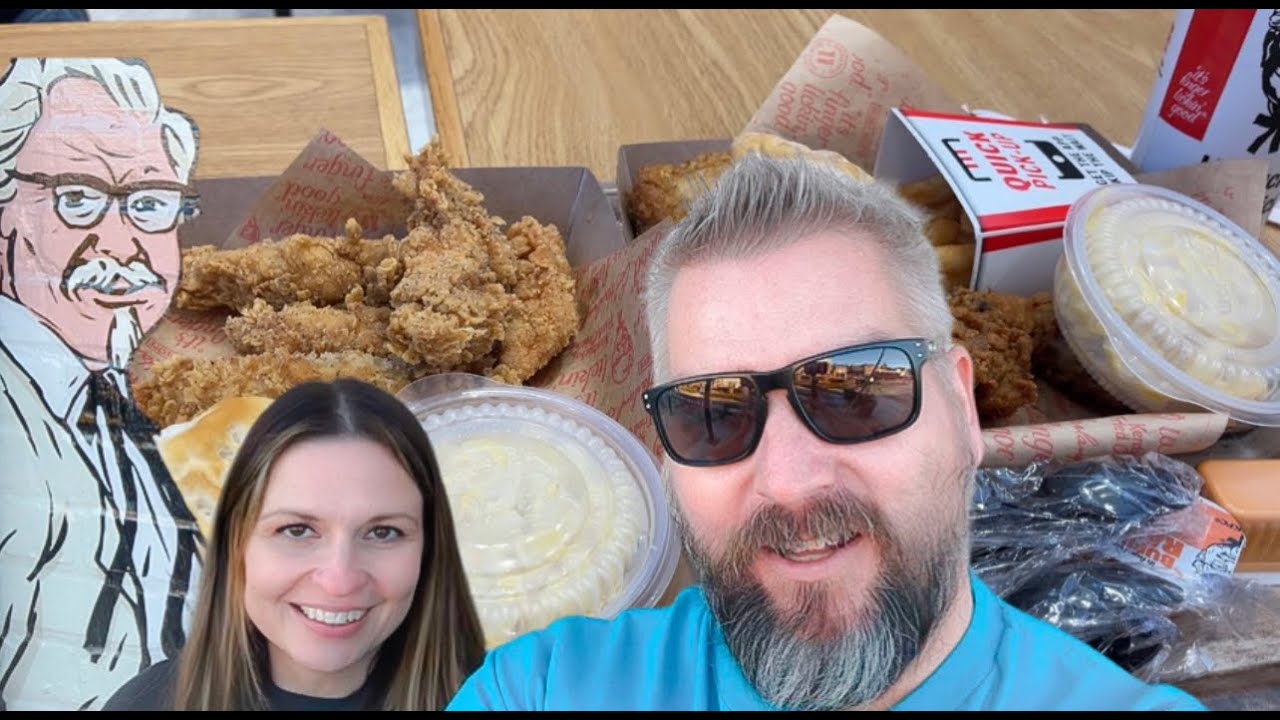 Kentucky Fried Chicken Birthplace | Harland Sanders Cafe and Museum | Corbin Kentucky with Friends!