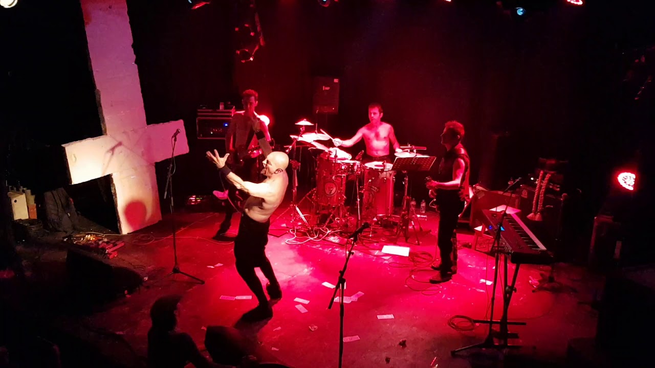 GOGOL PREMIER j'encule  concert Miracle au clapier