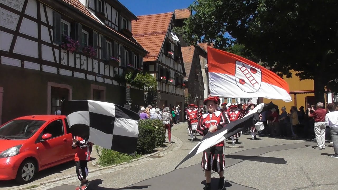Festumzug 65 Jahre Fanfarenzug Weisenbach