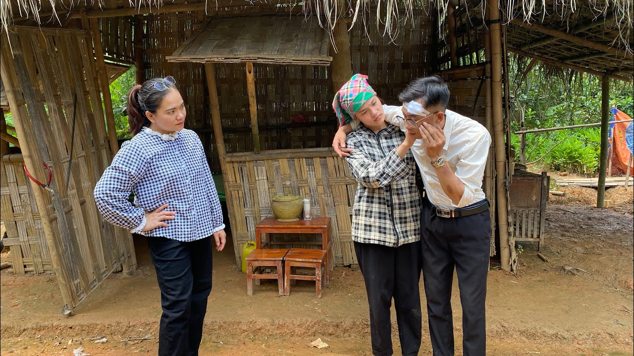 Kind-hearted engineer was saved from danger by his single mother and brought home,ly tu trieu