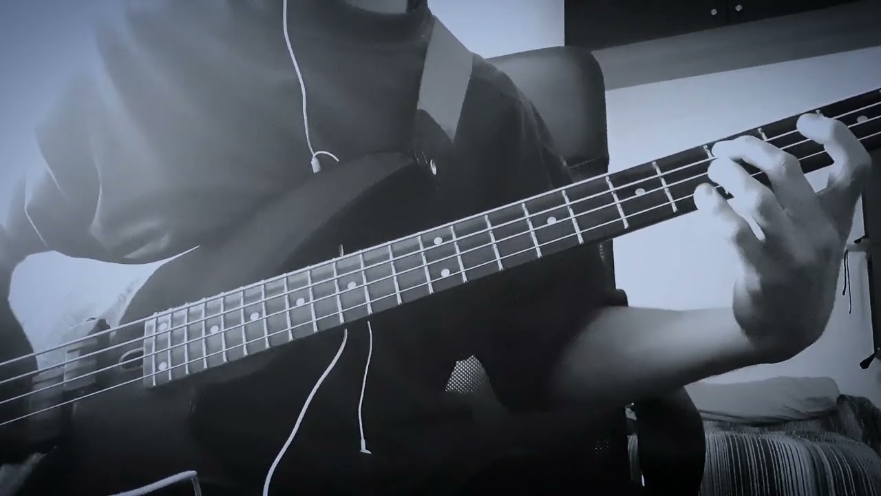 Sad and soothing bass line