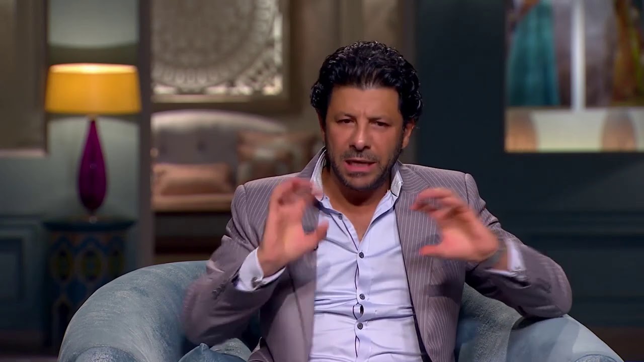 صاحبة السعادة -  إياد نصار فى فترة كان بيحب بمنتهى الإخلاص واحدة جديدة كل 10 دقايق 🤣🤣