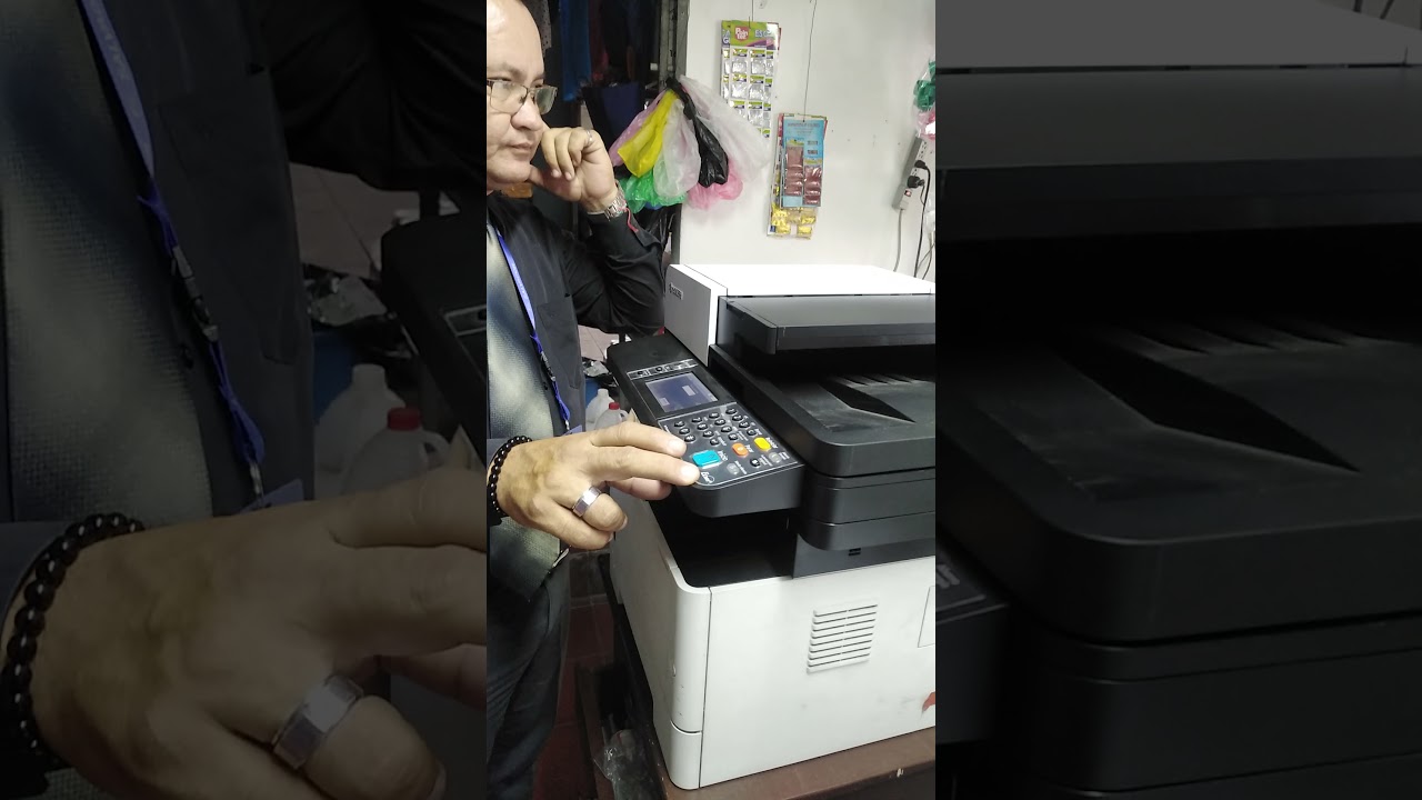 Capacitando sobre el uso de equipo Kyocera M2640idw