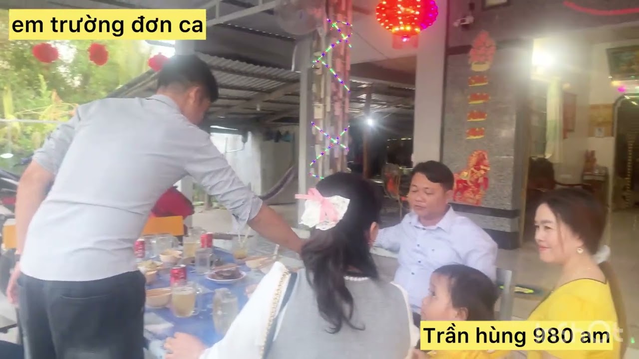 Trần cỡm âm nhạc 