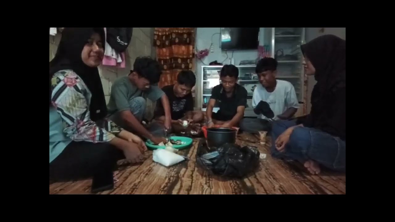 TUGAS KELOMPOK BIOLOGI SMAN 11 PADANG, MATERI TENTANG BIOTEKNOLOGI (TAPE) KELOMPOK 2