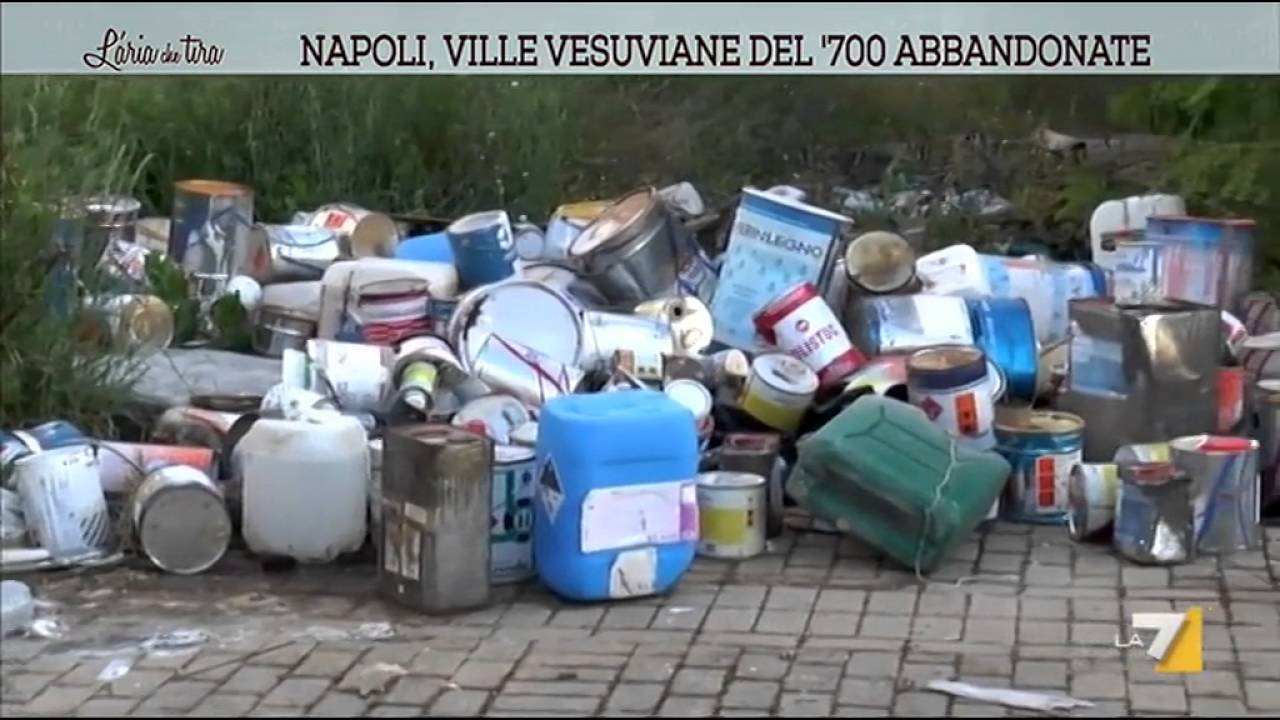 Napoli, ville vesuviane del 700 abbandonate