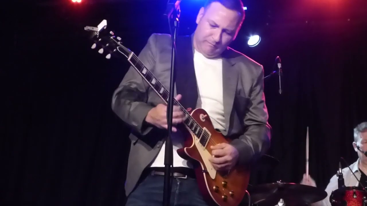 Redfish Blues Band - Ain't No Love In The Heart Of The City,  Sunday Blues Jam, Carlisle 24.04.22.