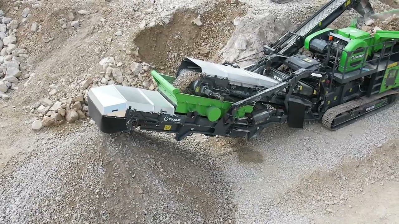 EvoQuip Bison 220R jaw crusher working in limestone