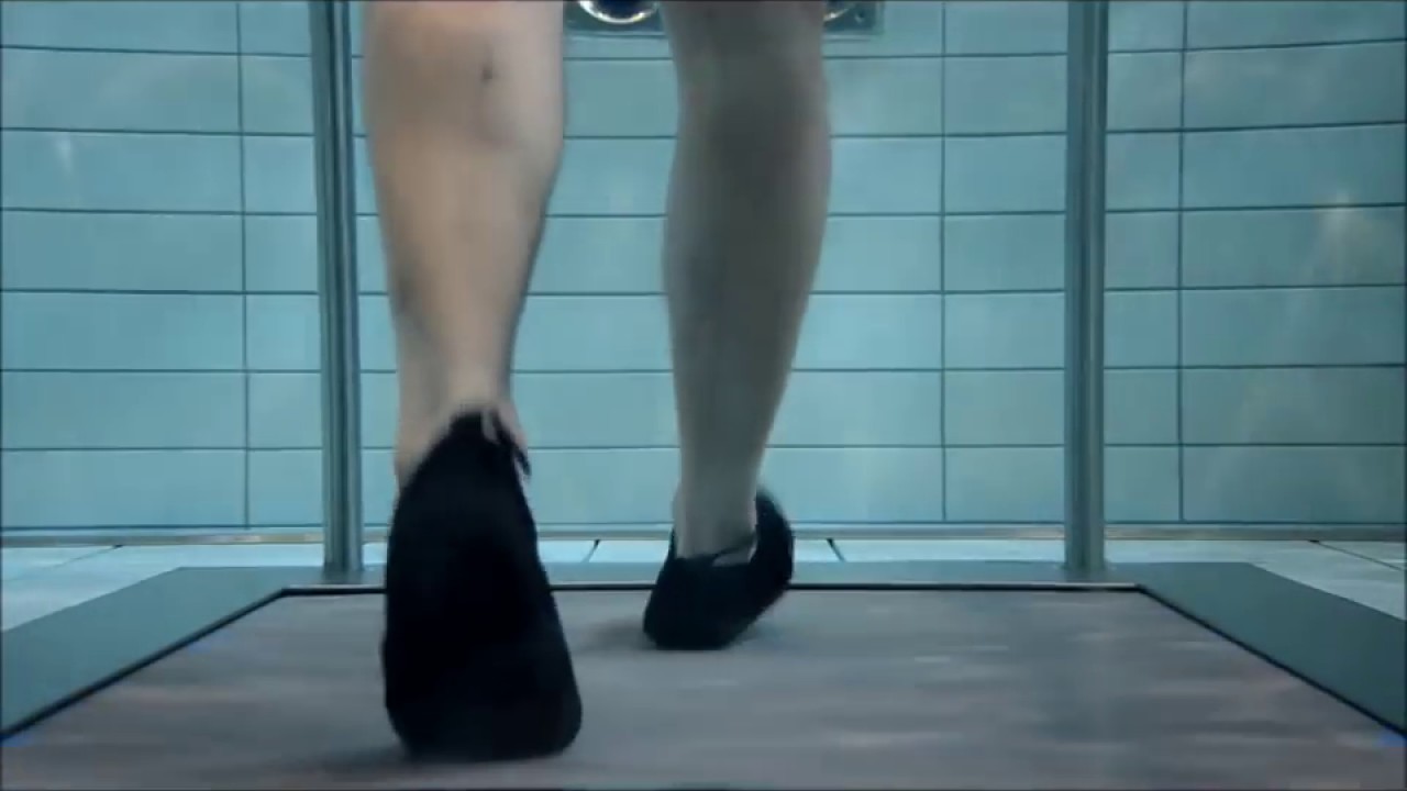 EWAC Medical - Underwater Treadmill in movable swimming pool floor - Vitesse football club