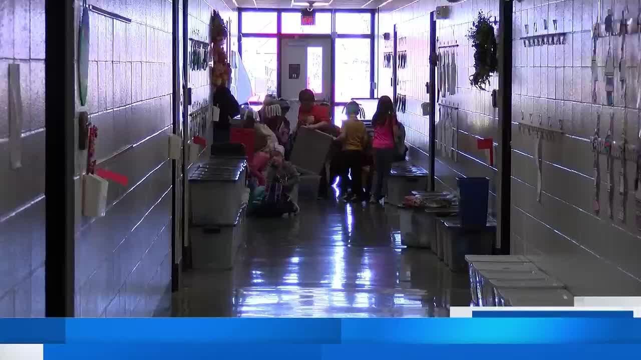 North Shelby Elementary already limiting screen time for students as Missouri House debates tech...