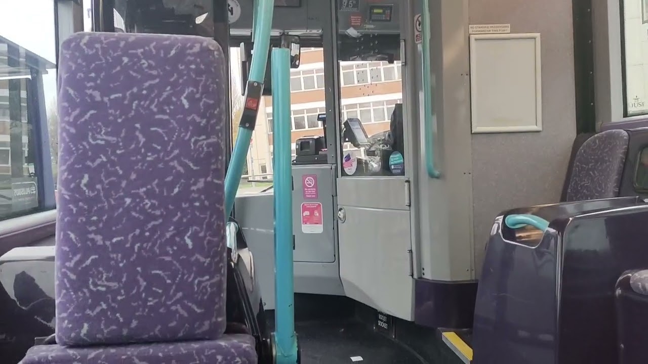 route 22 first bus Solent