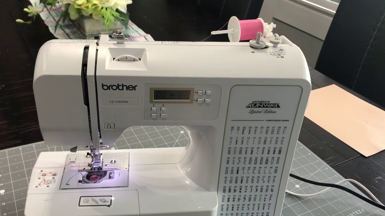 Демонстрация швейной машины Brother Project Runway Limited Edition