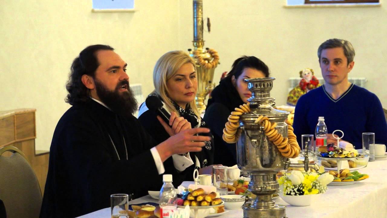 Встреча архиепископа Феофилакта с крестниками