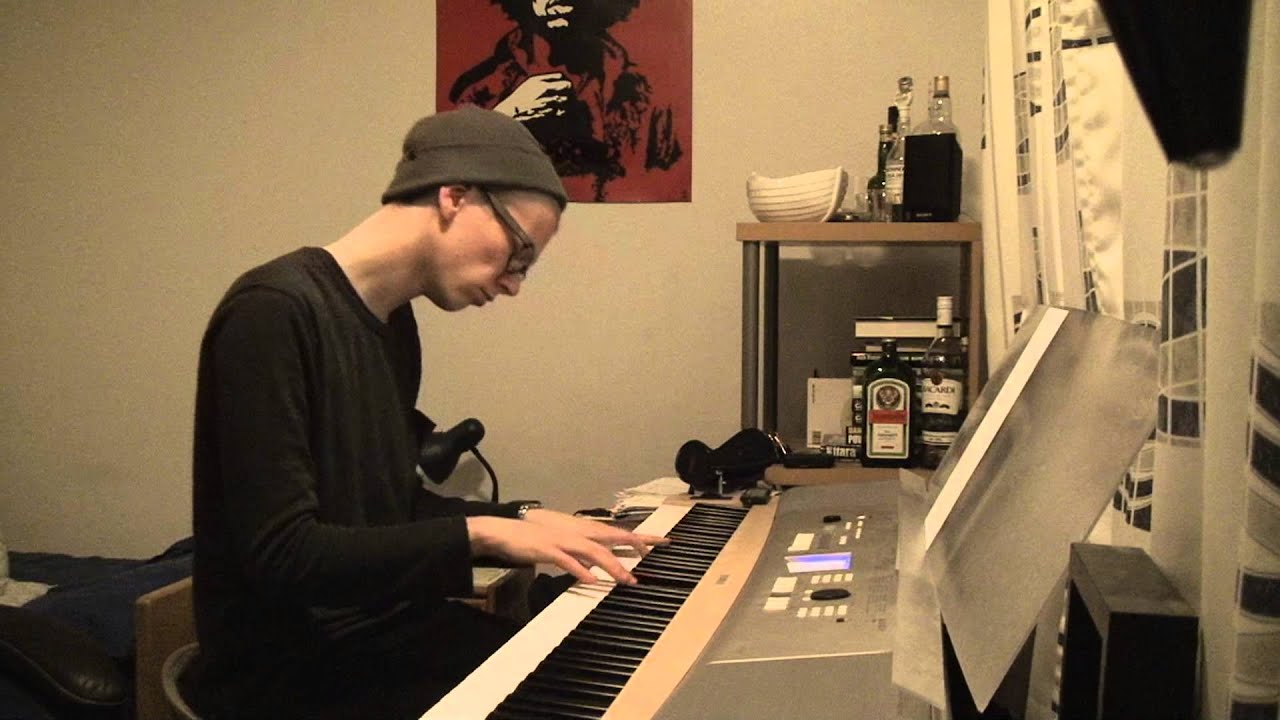 Kanye West - My Beautiful Dark Twisted Fantasy (Piano Medley HD)