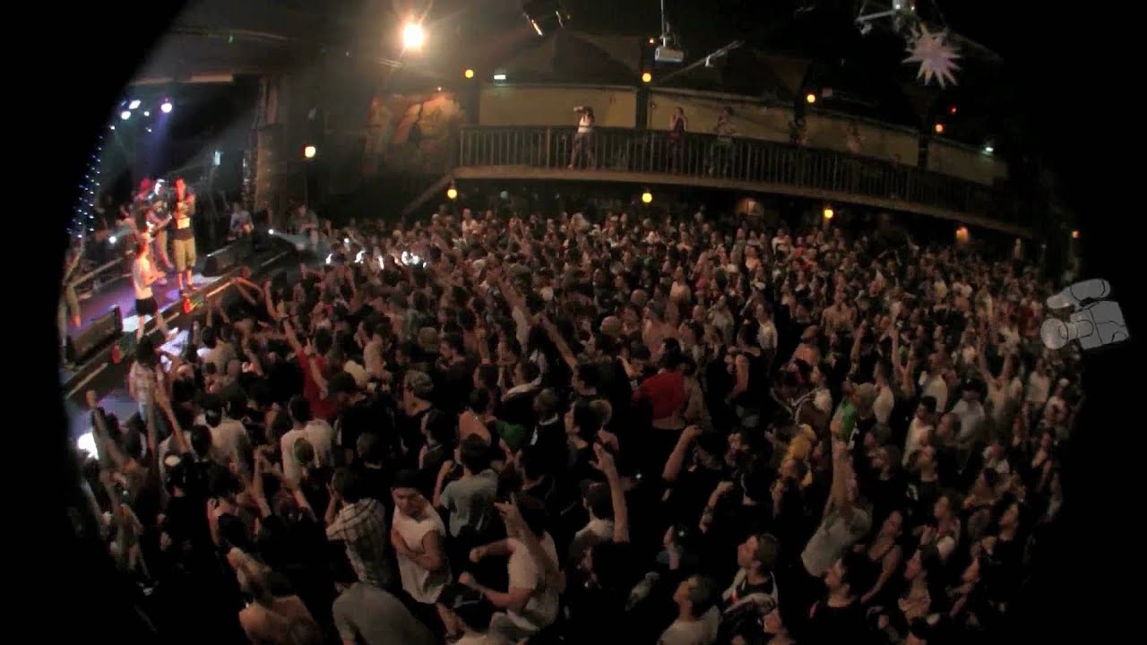 H2O - Sunday (Carioca Club - Sunday, August 1st, 2010 - Sao Paulo/Brazil)