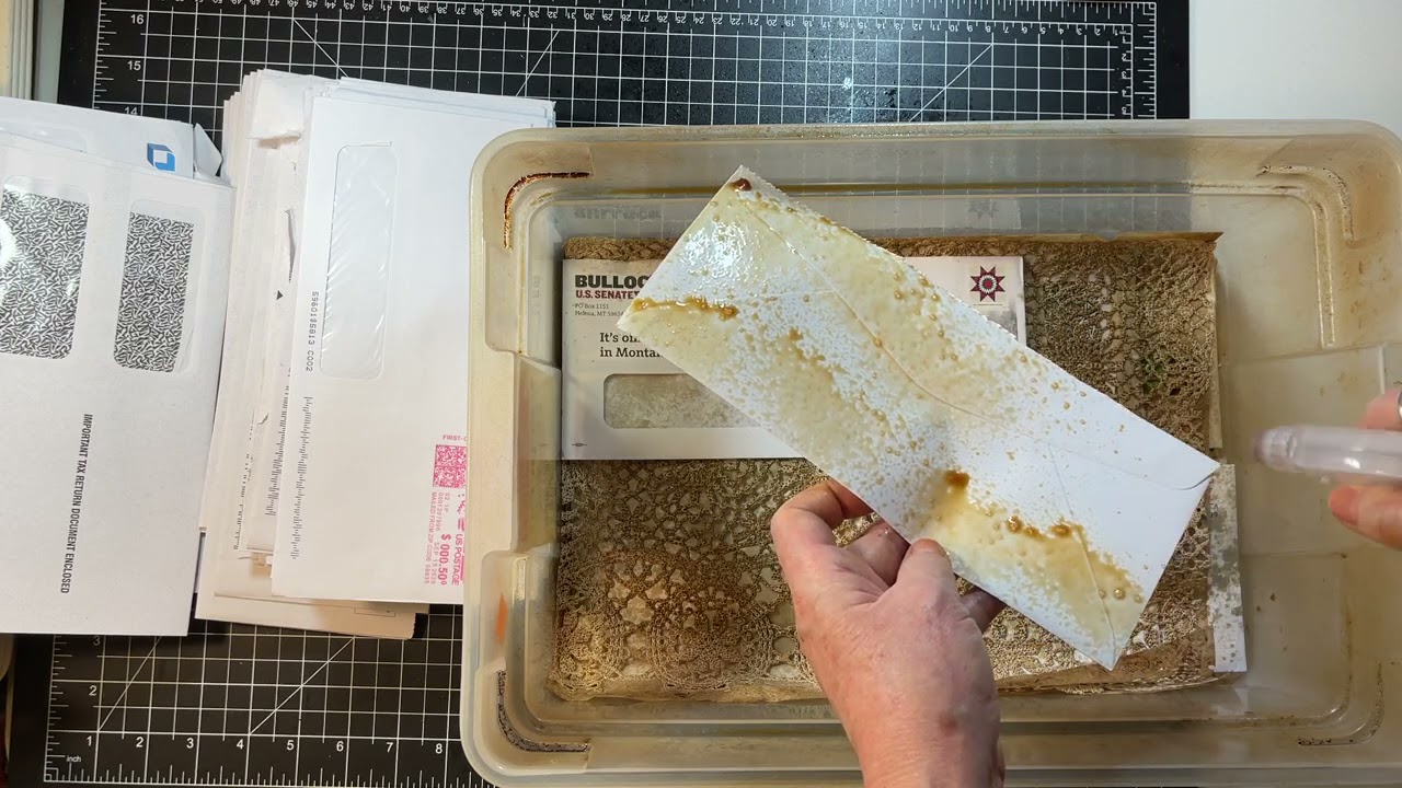 Tub Dying Window Envelopes - Finishing the Tim Holtz Accordian Booklet