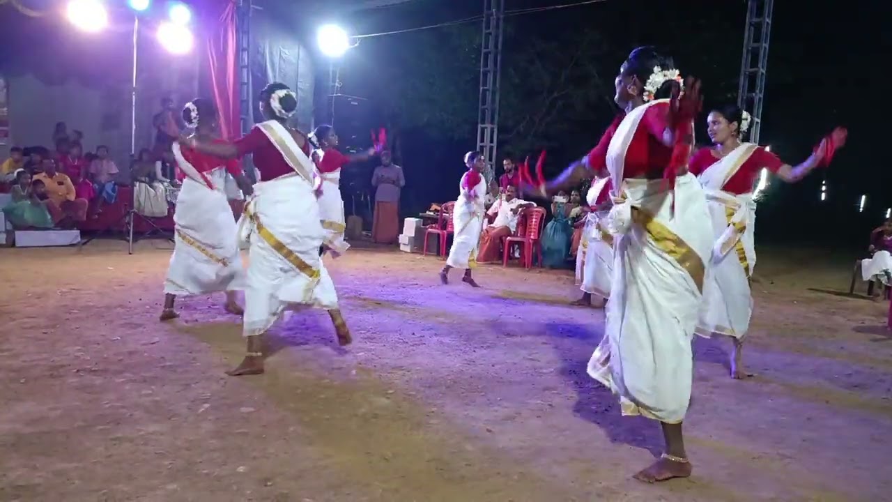 ഓംകാര കുളമുക്ക് അവതരിപ്പിച്ച കിടുക്കാച്ചി കൈകൊട്ടിക്കളി 🥰|Kaikottikkali |
