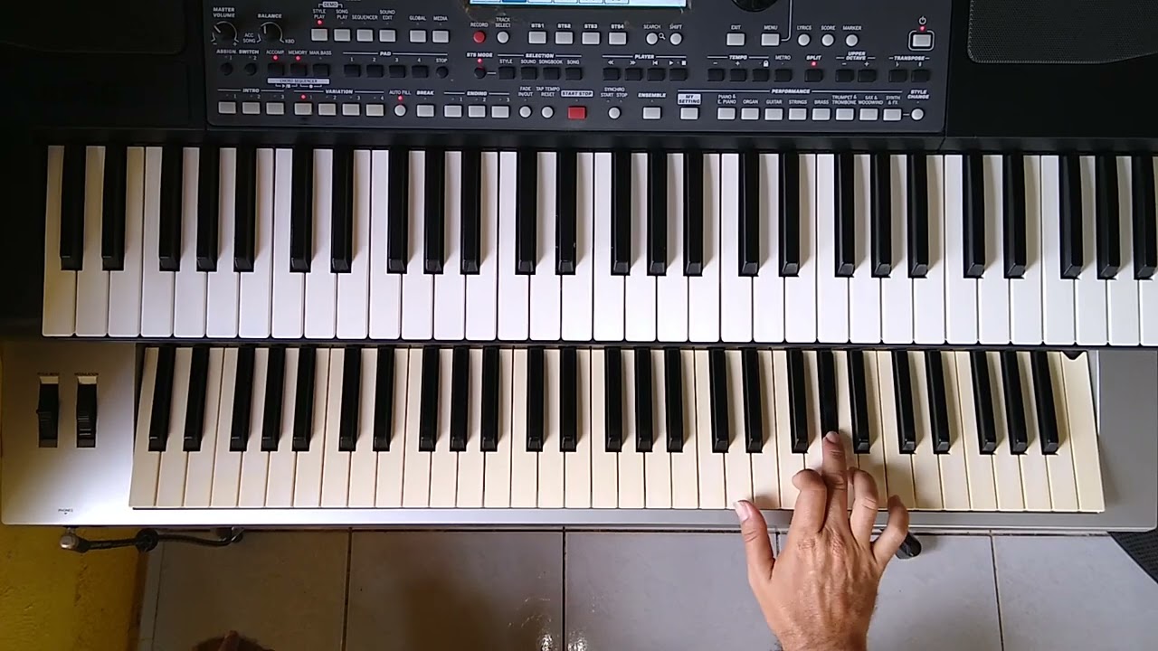 Video Aula Forró Solado No Teclado S900