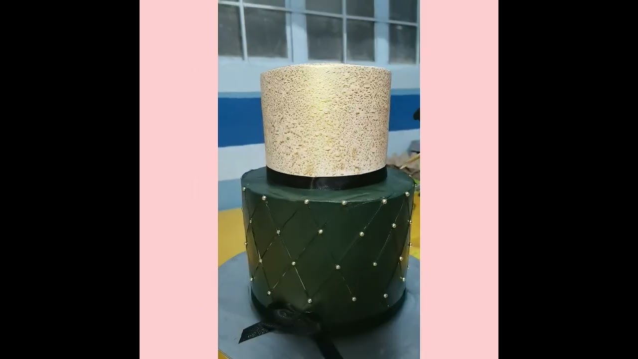 2 tier elegant cake gold and black theme 💕🖤❤️ hello 50 👋