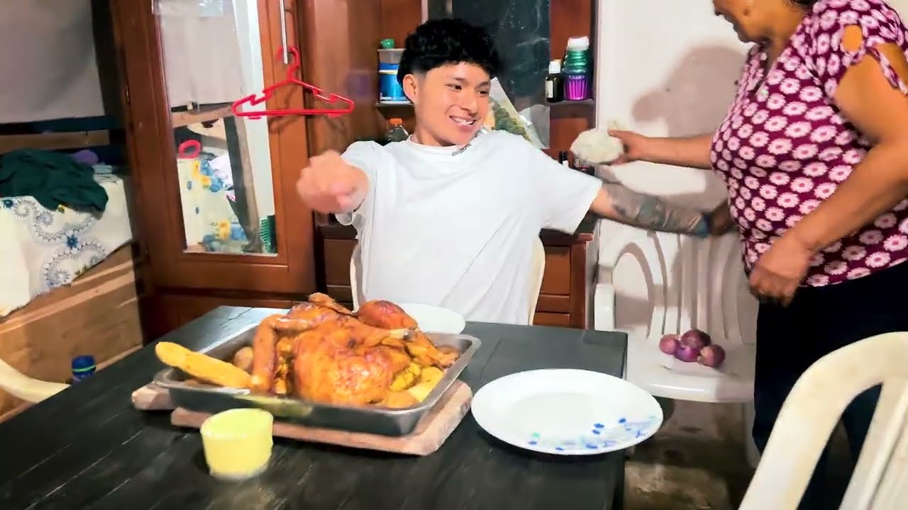 Horneé la gallina más grande de mi corralpara celebrar el cumpleaños de mi sobrino Yefito