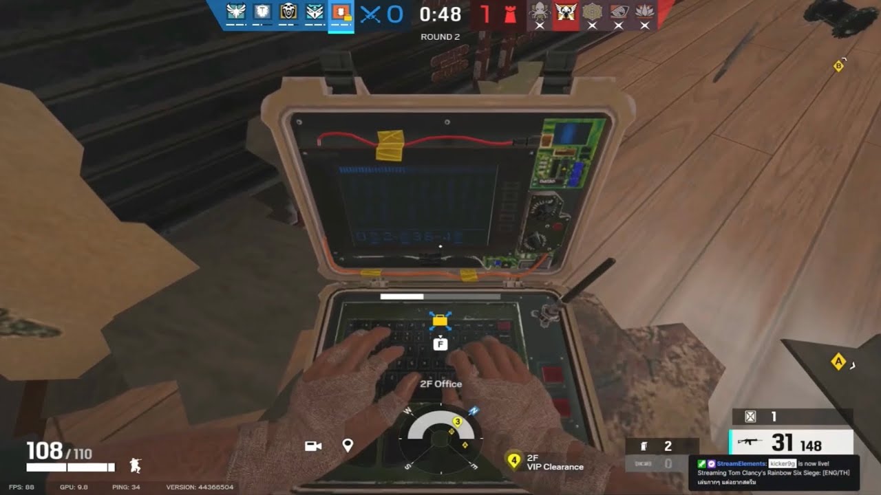 Bomb defuser planting animation in Tom Clancy's Rainbow Six Siege