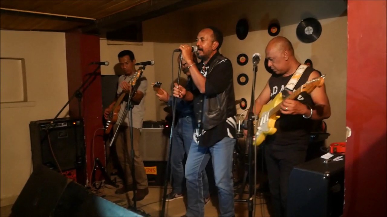 Iraimbilanja au Piment Café 04/06 le 05 05 2017